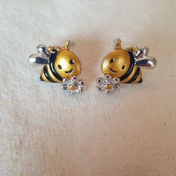 Honey bee earrings - Picture 4 of 6